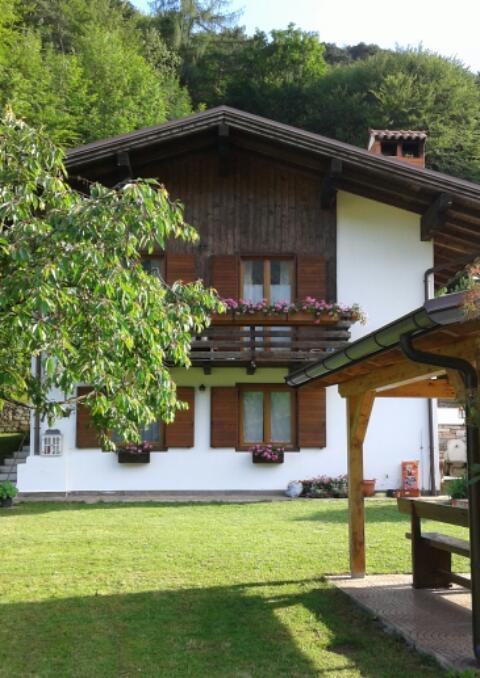 Chalet Monica Molina di Ledro Exterior photo
